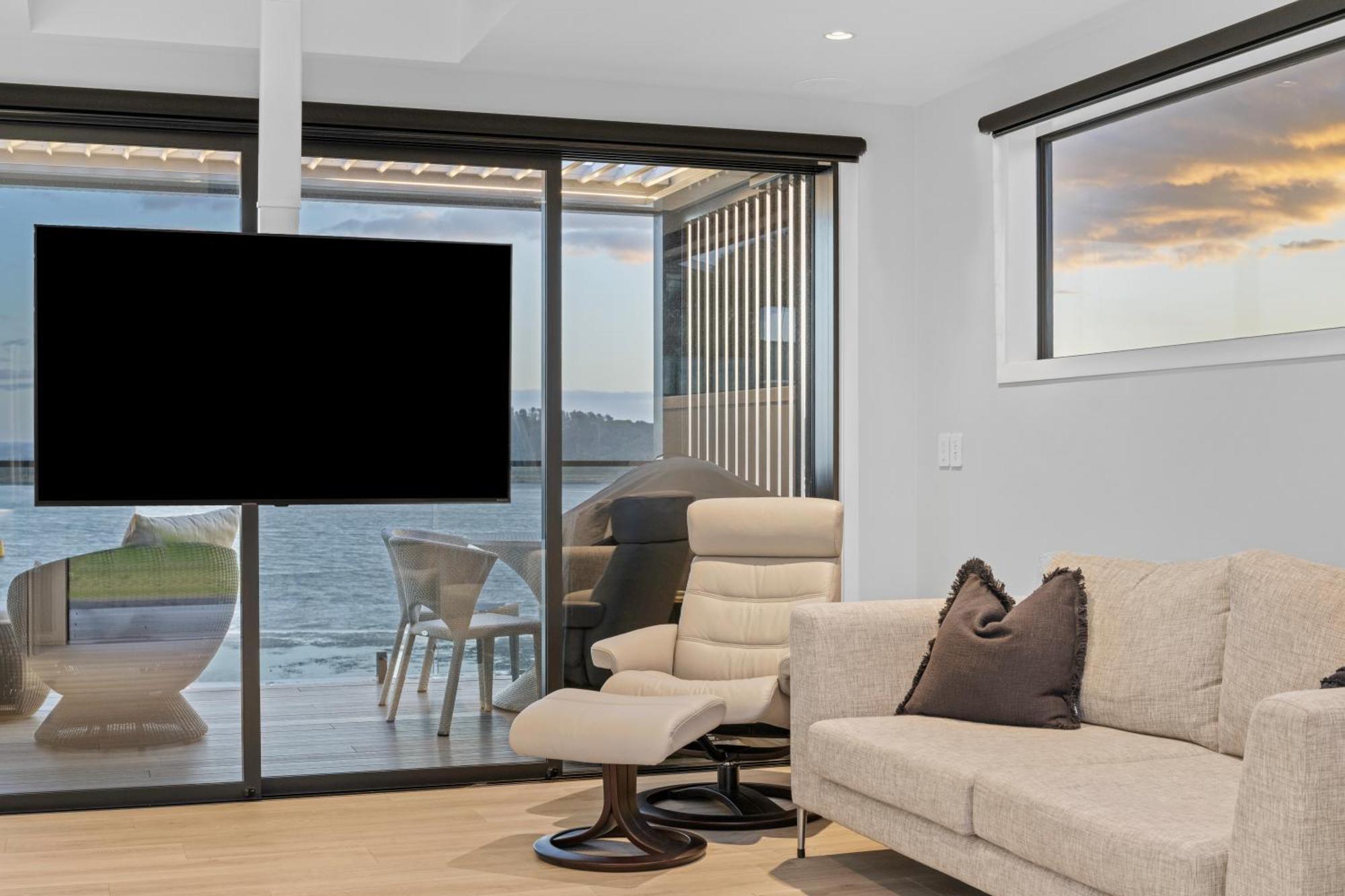 Pukehina Estuary Sunset Views Townhouse & Studio Eksteriør bilde