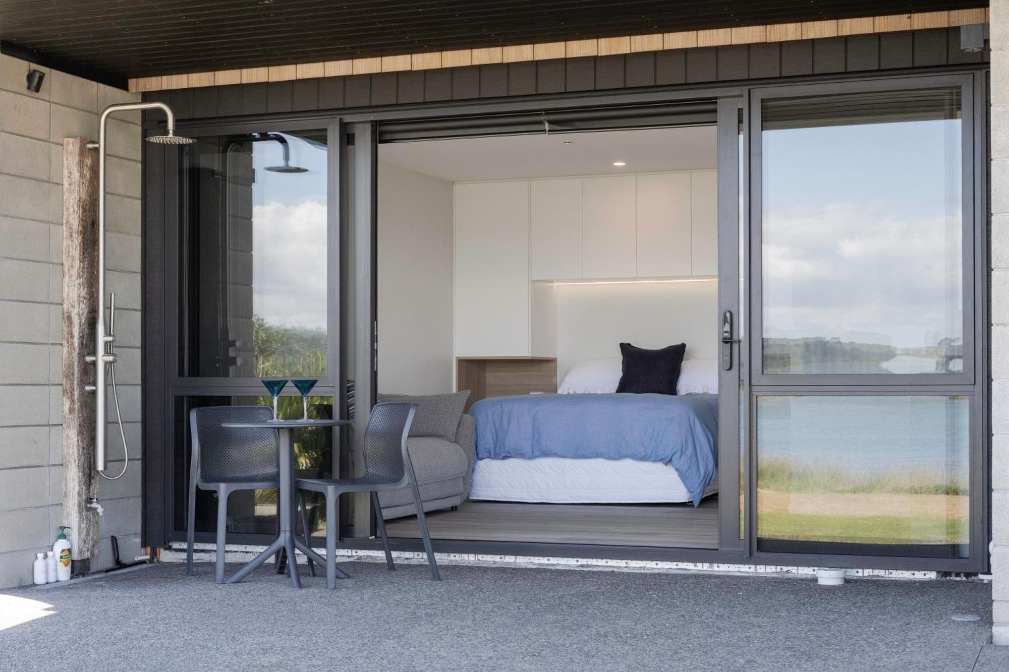 Pukehina Estuary Sunset Views Townhouse & Studio Eksteriør bilde