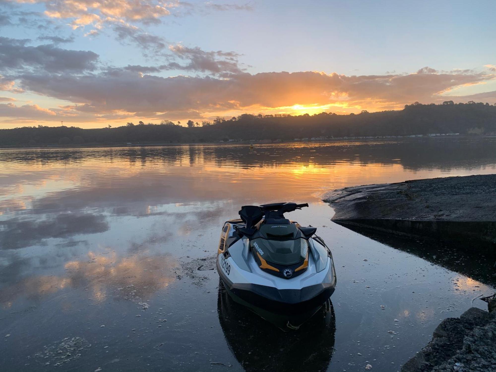 Pukehina Estuary Sunset Views Townhouse & Studio Eksteriør bilde